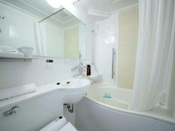 Imagen de la habitación del Hotel Apa Ueno Hirokoji. Foto 14