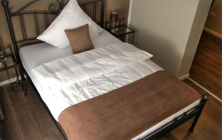 Imagen de la habitación del Hotel Apado-Hotel garni. Foto 4