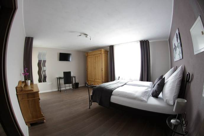 Imagen de la habitación del Hotel Apado-Hotel garni. Foto 11