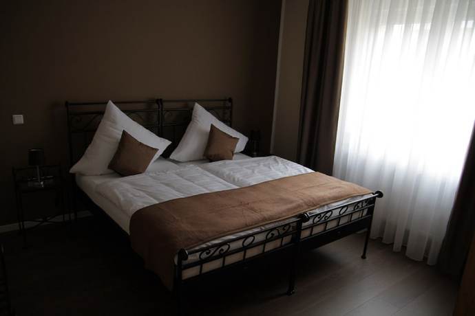 Imagen de la habitación del Hotel Apado-Hotel garni. Foto 13