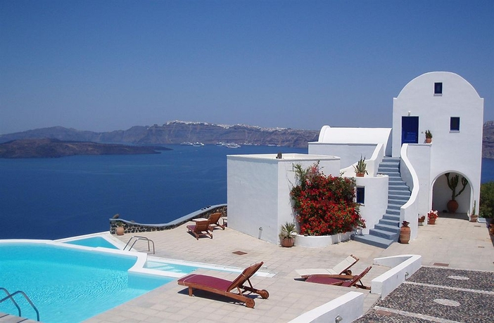 Imagen de los exteriores del Hotel Apanemo. Foto 4