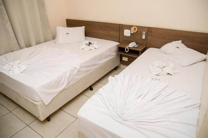 Imagen de la habitación del Hotel Aparecida. Foto 7