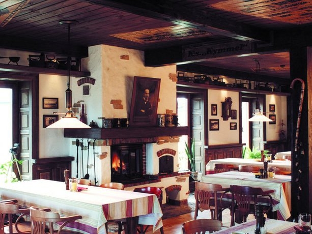 Imagen del bar/restaurante del Hotel Aparjods. Foto 2