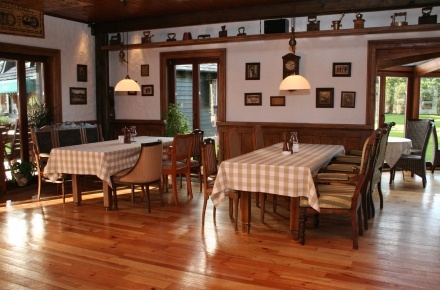 Imagen del bar/restaurante del Hotel Aparjods. Foto 3