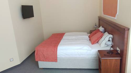 Imagen de la habitación del Hotel Apart Akropolis. Foto 6
