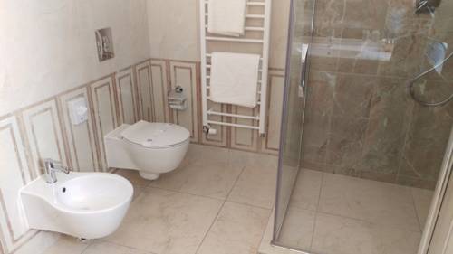 Imagen de la habitación del Hotel Apart Akropolis. Foto 9