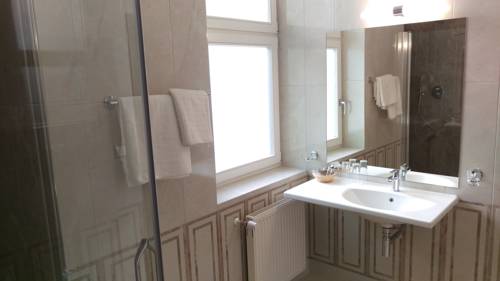 Imagen de la habitación del Hotel Apart Akropolis. Foto 10