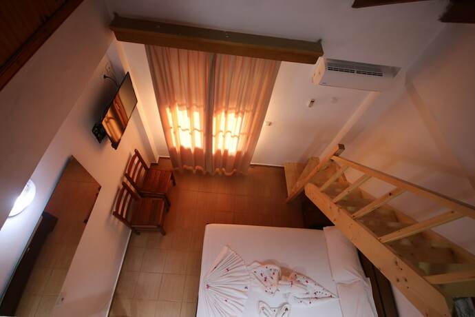 Imagen general del Hotel Apart Alex. Foto 6