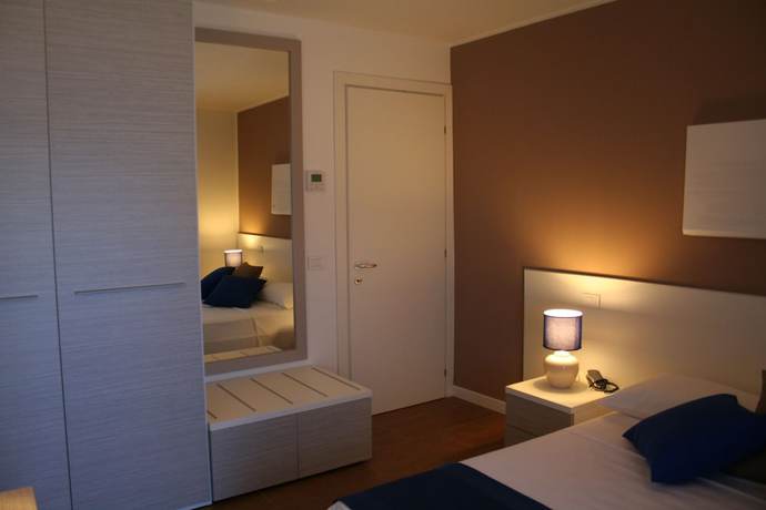 Imagen general del Hotel Apart Atlantic, Grado. Foto 1