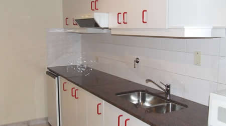 Imagen de la habitación del Hotel Apart Austral Bahia Blanca. Foto 3