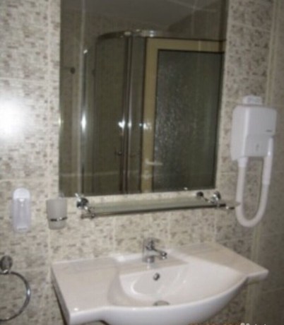 Imagen de la habitación del Hotel Apart Avalon. Foto 7