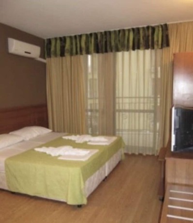 Imagen de la habitación del Hotel Apart Avalon. Foto 9