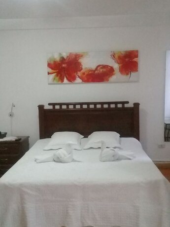 Imagen de la habitación del Hotel Apart Buen Retiro. Foto 13