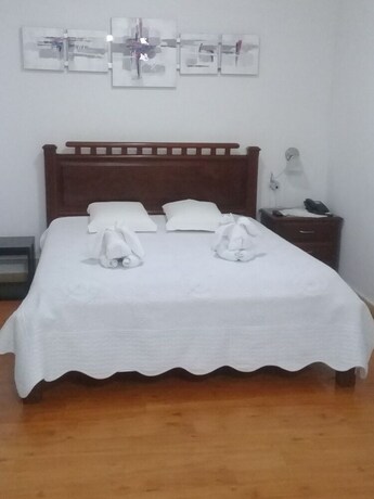 Imagen de la habitación del Hotel Apart Buen Retiro. Foto 16