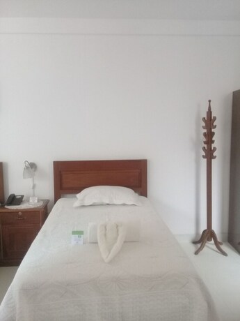 Imagen de la habitación del Hotel Apart Buen Retiro. Foto 29