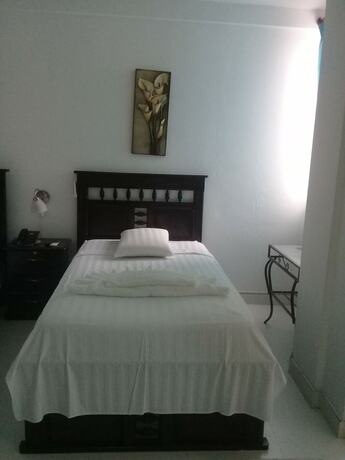 Imagen de la habitación del Hotel Apart Buen Retiro. Foto 33