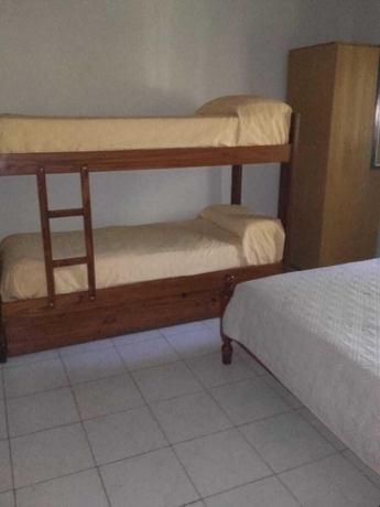 Imagen de la habitación del Hotel Apart Caba&ntilde;as Olivos del Sol. Foto 10