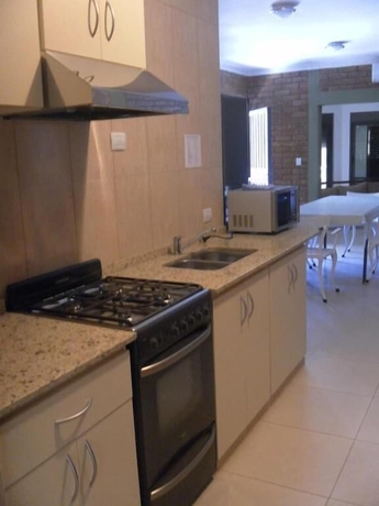 Imagen de la habitación del Hotel Apart Caba&ntilde;as Olivos del Sol. Foto 14
