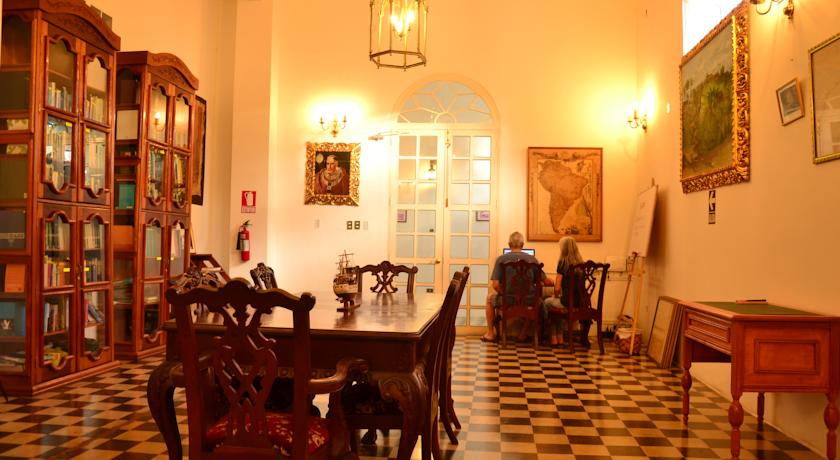 Imagen de los interiores del Hotel Apart Casa Morey. Foto 12