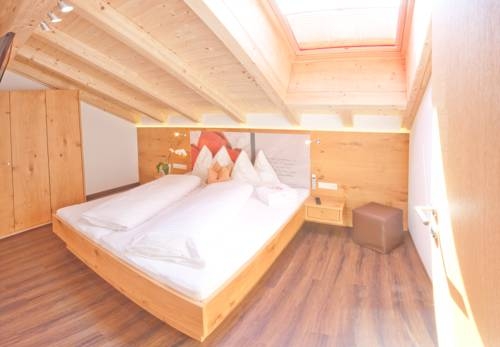 Imagen de la habitación del Hotel Apart Central. Foto 26