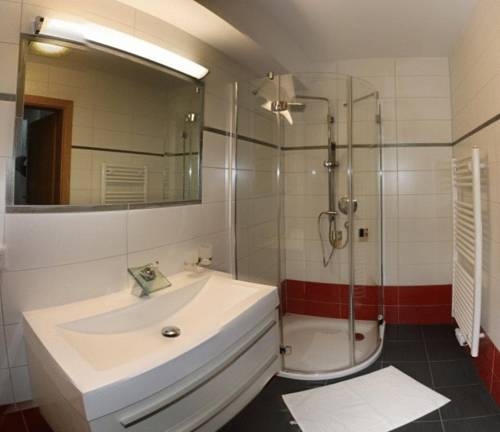 Imagen de la habitación del Hotel Apart Central. Foto 29