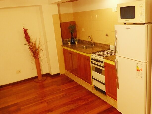 Imagen de la habitación del Hotel Apart Family. Foto 8