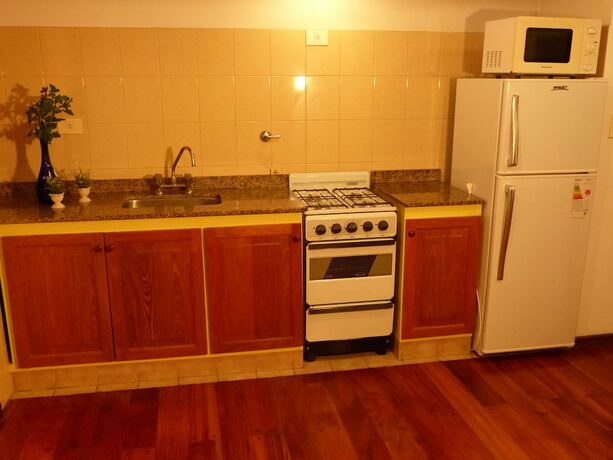 Imagen de la habitación del Hotel Apart Family. Foto 14