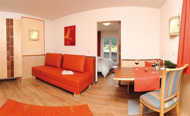 Imagen de los interiores del Hotel Apart Fliana. Foto 11