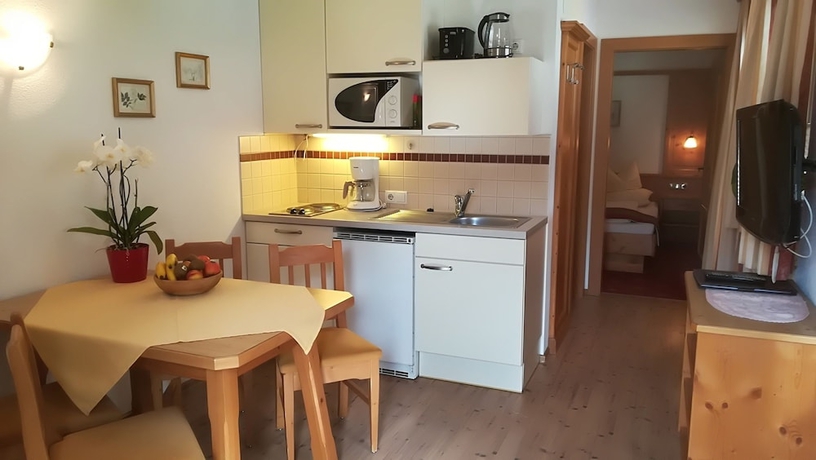 Imagen de la habitación del Hotel Apart Garni Austria. Foto 13