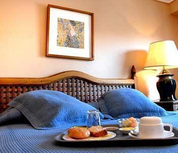 Imagen de la habitación del Hotel Apart Hotel Dal&iacute;. Foto 4