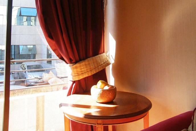 Imagen de la habitación del Hotel Apart Hotel Dal&iacute;. Foto 5