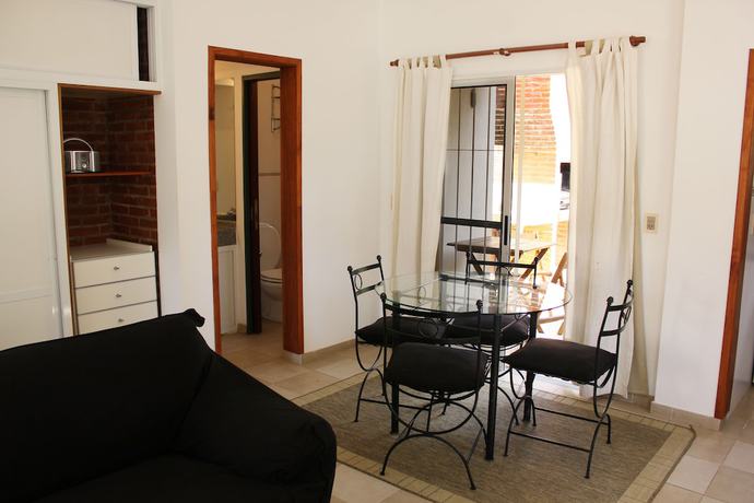 Imagen de la habitación del Hotel Apart Hotel Neptuno. Foto 3