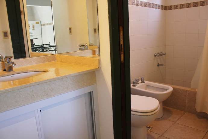 Imagen de la habitación del Hotel Apart Hotel Neptuno. Foto 5