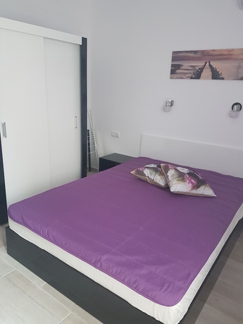 Imagen de la habitación del Hotel Apart Iglika. Foto 3