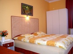 Imagen general del Hotel Apart J&uacute;lia Villa. Foto 3