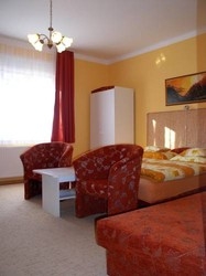 Imagen general del Hotel Apart J&uacute;lia Villa. Foto 4