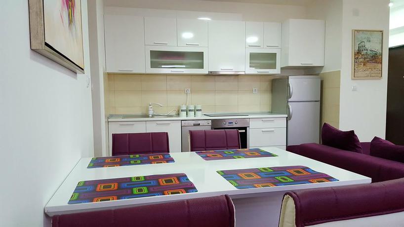 Imagen de los interiores del Hotel Apart Kalonis. Foto 11