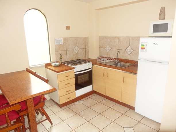 Imagen de la habitación del Hotel Apart La Goleta. Foto 13