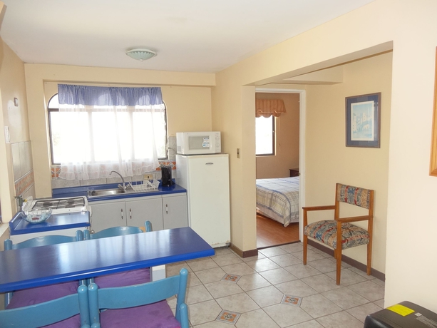 Imagen de la habitación del Hotel Apart La Goleta. Foto 17