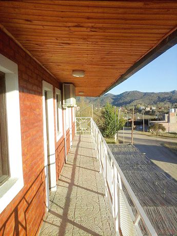 Imagen de los exteriores del Hotel Apart La Quebrada. Foto 14