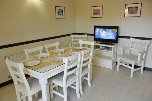 Imagen de la habitación del Hotel Apart Las Hadas Carilo. Foto 10