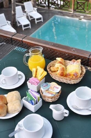 Imagen general del Hotel Apart Las Hadas Carilo. Foto 3