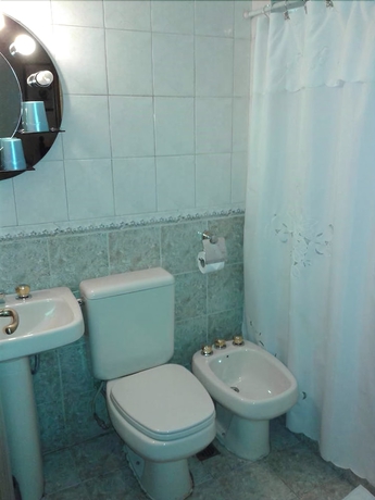 Imagen de la habitación del Hotel Apart Libertador. Foto 3