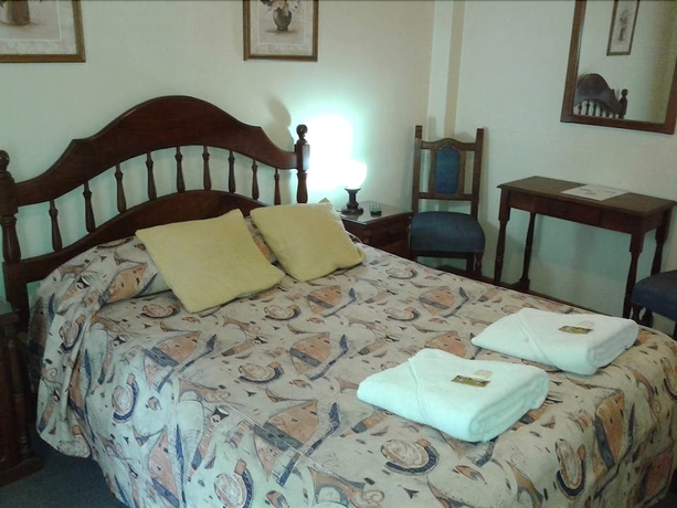 Imagen de la habitación del Hotel Apart Libertador. Foto 8