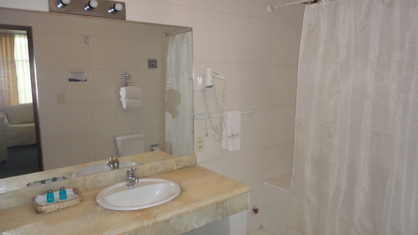 Imagen de la habitación del Hotel Apart Los Delfines. Foto 10