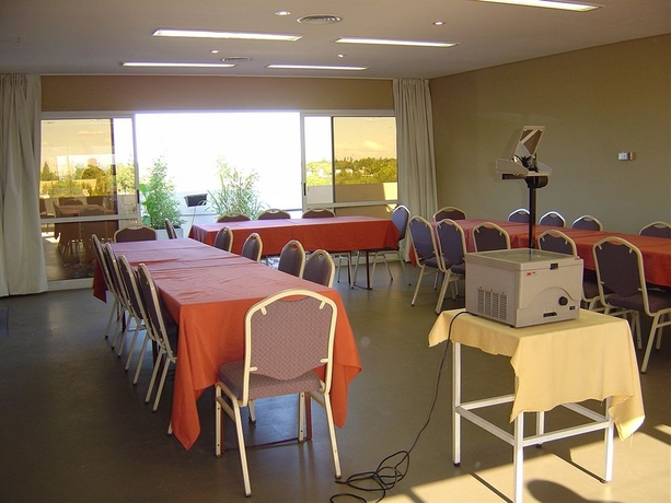 Imagen de los interiores del Hotel Apart Mau&eacute;. Foto 5