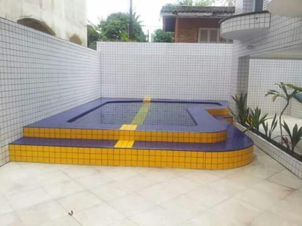 Imagen de la piscina del Hotel Apart Primavera - Guaruj&aacute; SP. Foto 13