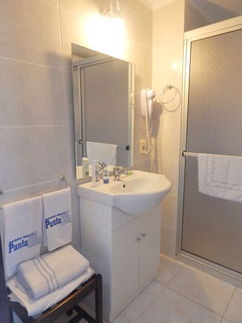 Imagen de los interiores del Hotel Apart Punta Sol. Foto 8