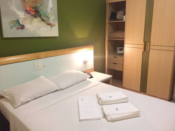 Imagen de la habitación del Hotel Apart Quartier Latin. Foto 7