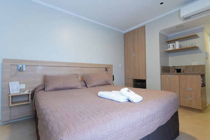 Imagen de la habitación del Hotel Apart Rivadavia 815. Foto 6